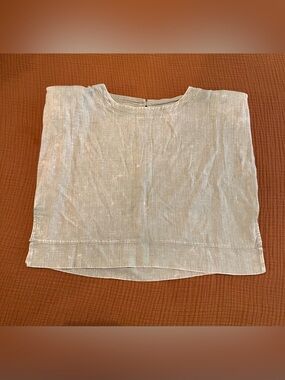 Zenana Outfitters Light Gray/Green Boxy Linen-Blend Top